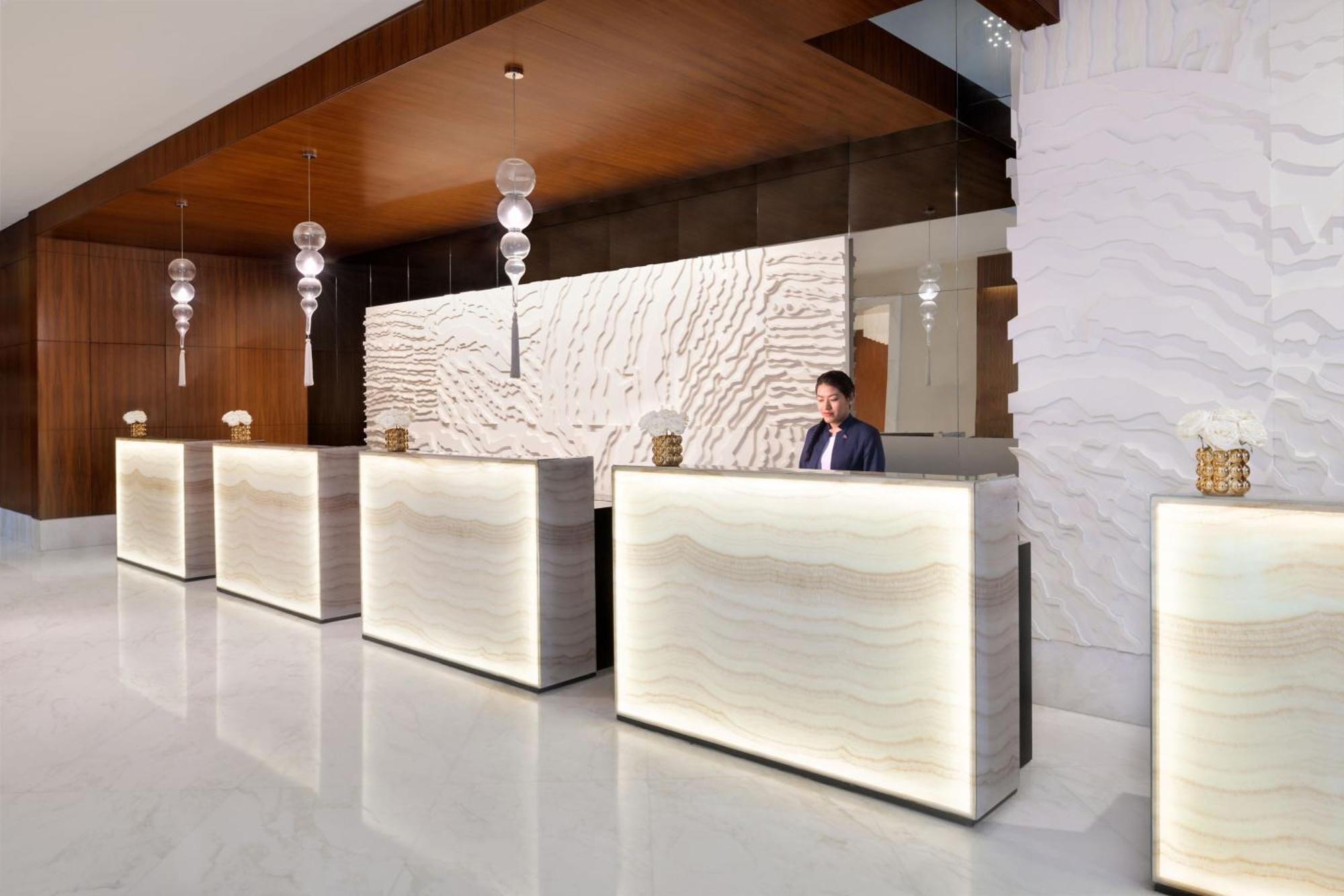 Marriott Hotel Al Jaddaf, Dubai Exterior photo The lobby of the hotel